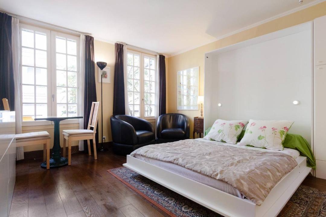 Photo of Bedroom in Sorbonne