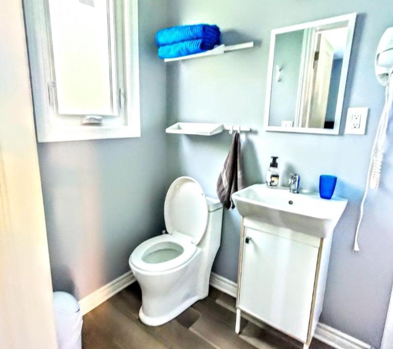 Photo of Bathroom in Shannonville