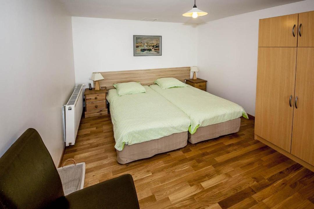Photo of Bedroom in Suresnes