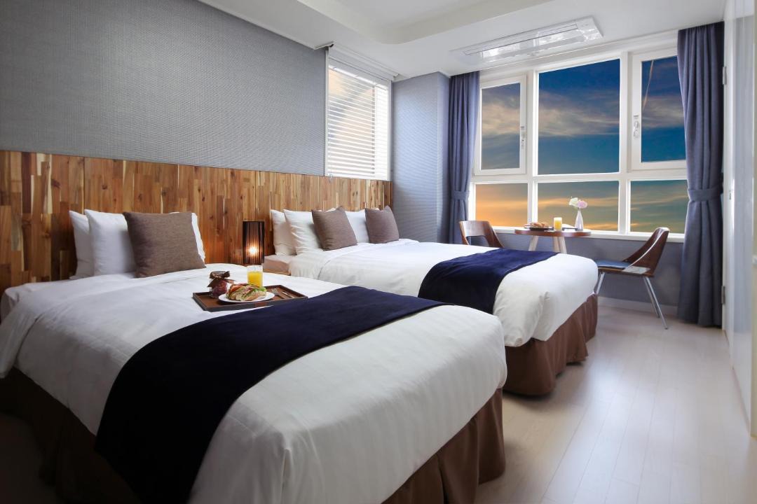 Photo of Others in Sinchon-dong