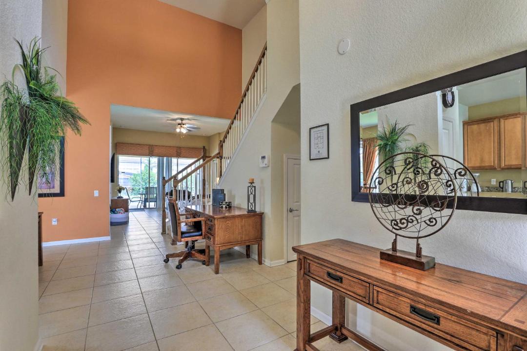 Photo of Livingroom in Windsor Hills