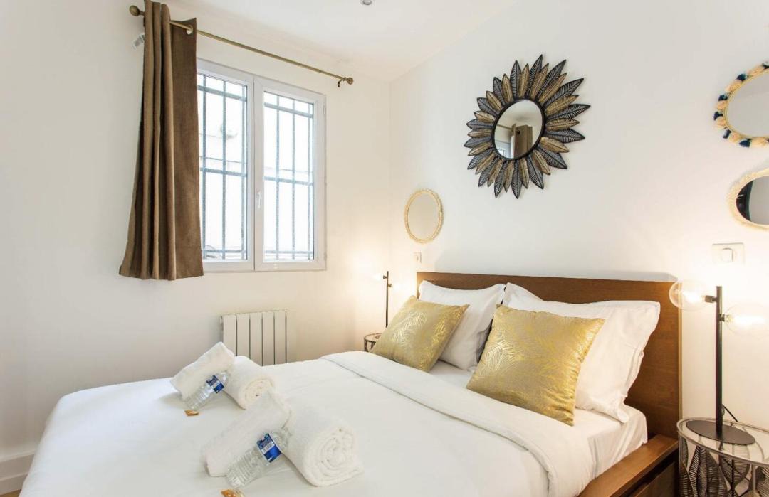 Photo of Bedroom in Levallois-Perret