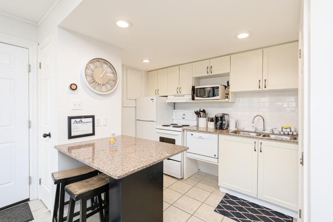Photo of Kitchen in Craigleith