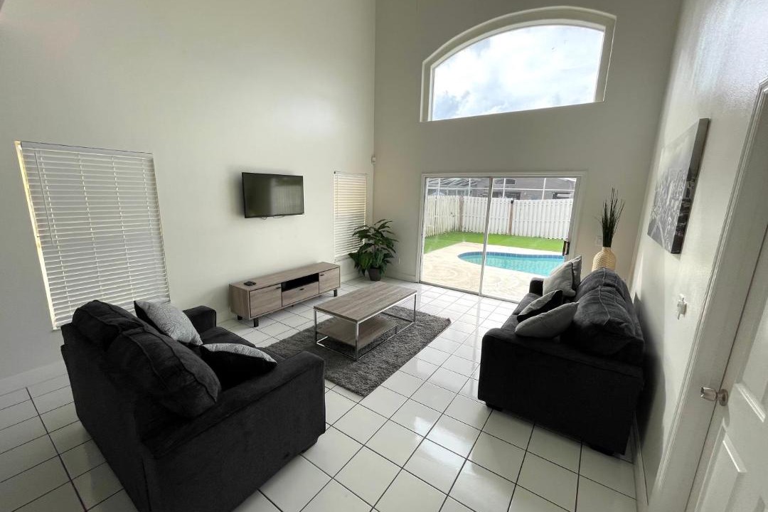 Photo of Livingroom in Meadow Woods