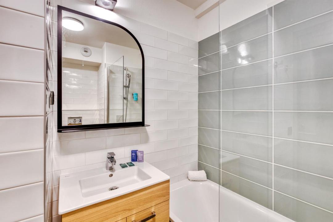 Photo of Bathroom in Clichy