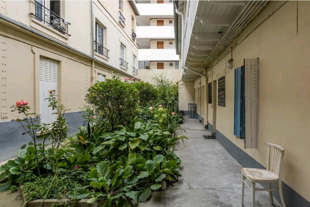 Photo of Buildings in Puteaux