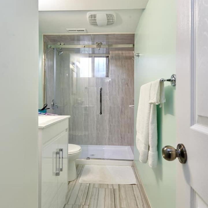Photo of Bathroom in Northeast Mississauga