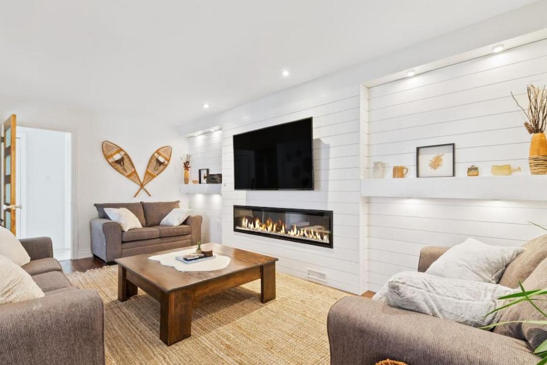Photo of Livingroom in Swiss Meadows