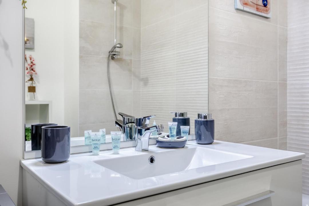 Photo of Bathroom in Bagnolet