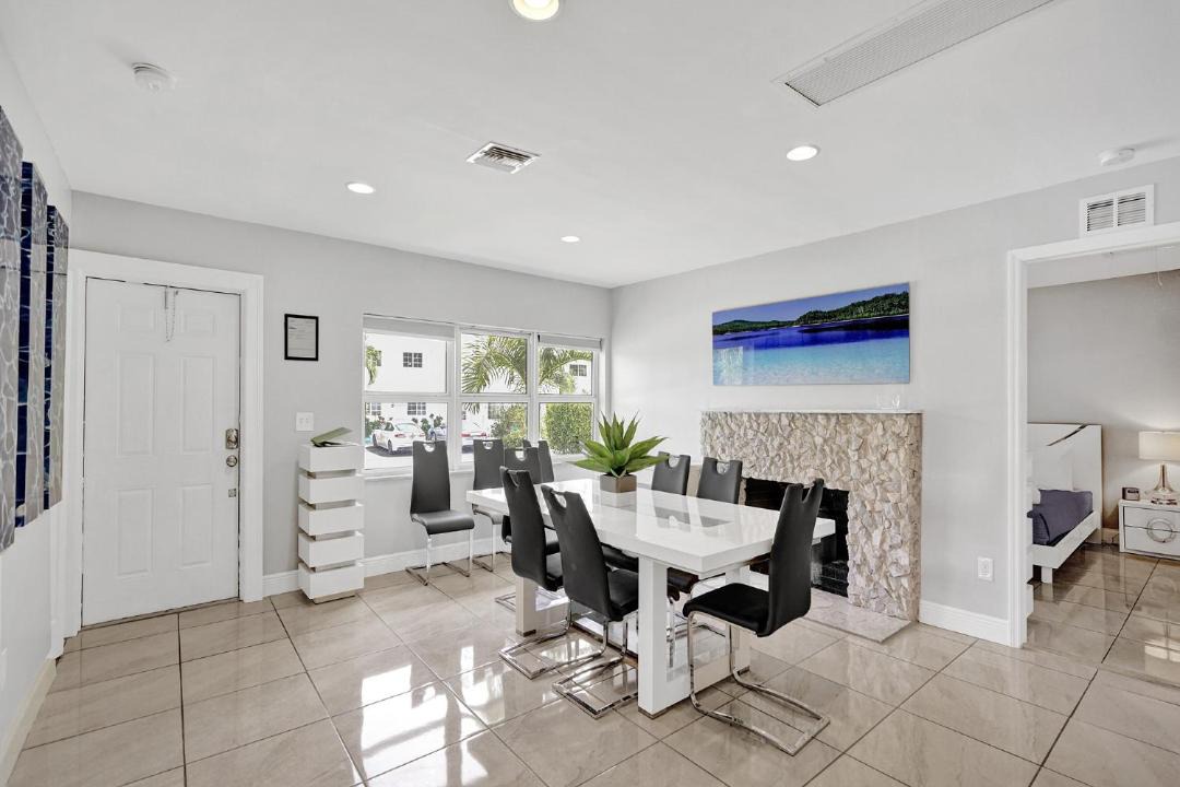 Photo of Others in Pompano Beach