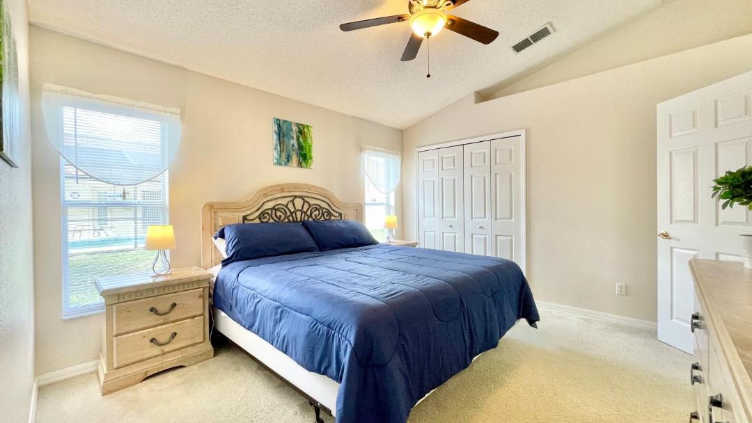 Photo of Bedroom in Orange Tree