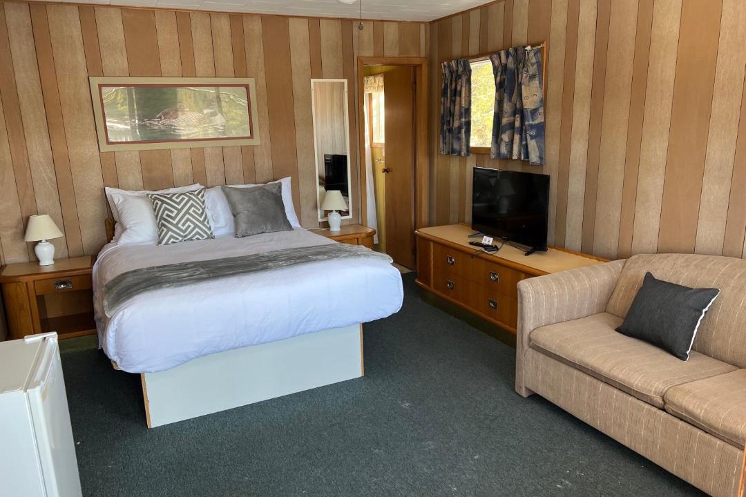 Photo of Bedroom in Sauble Beach