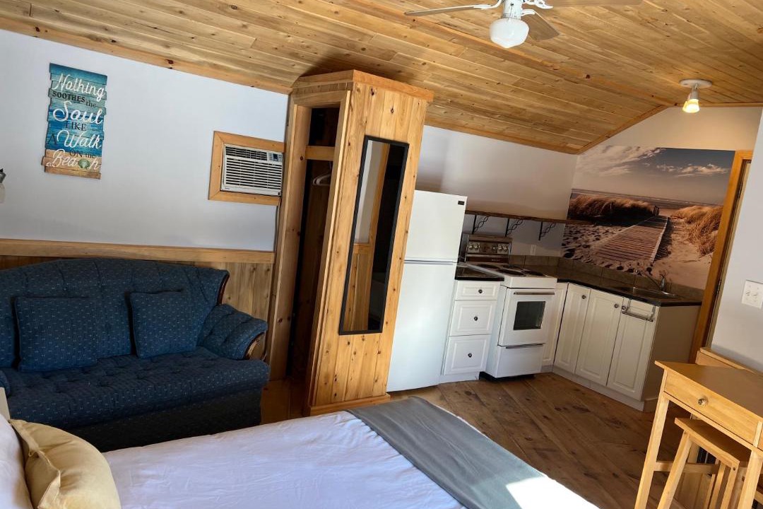 Photo of Bedroom in Sauble Beach