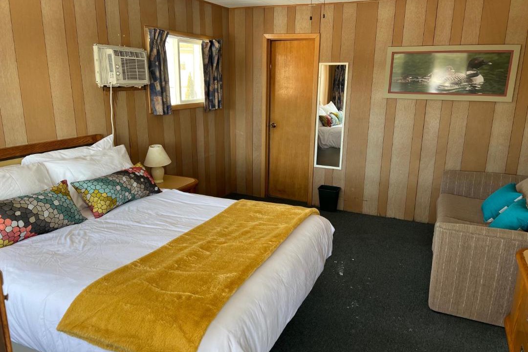 Photo of Bedroom in Sauble Beach