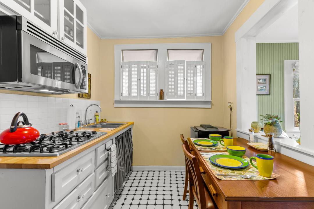 Photo of Kitchen in Seminole Heights
