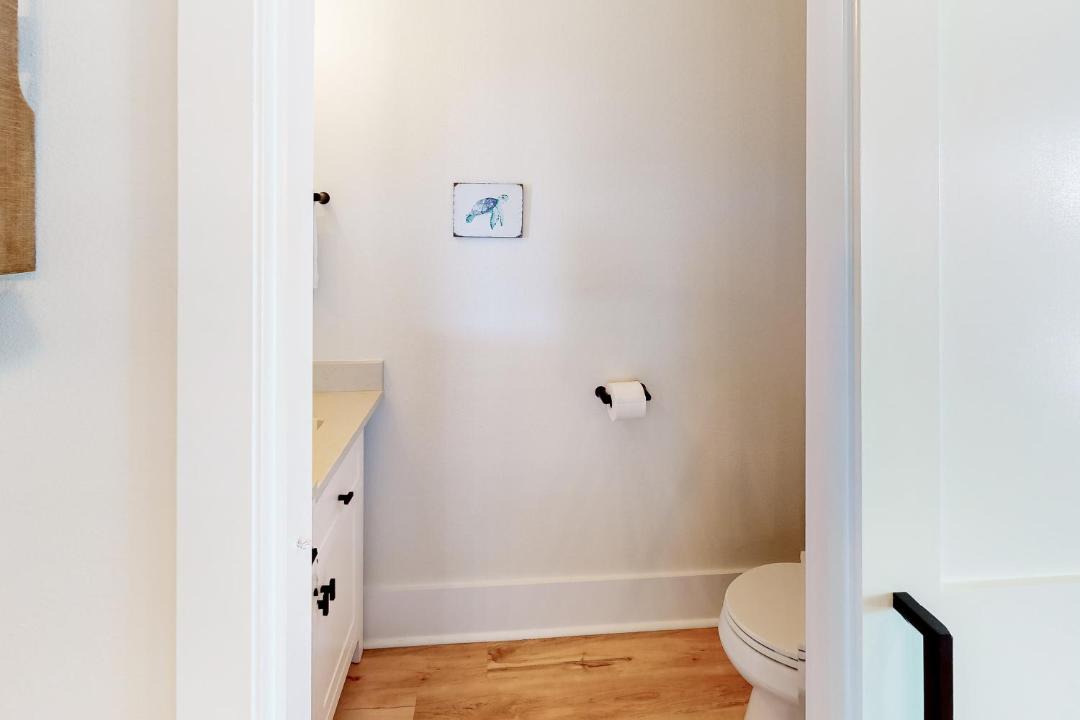 Photo of Bathroom in Lakeside at Blue Mountain Beach