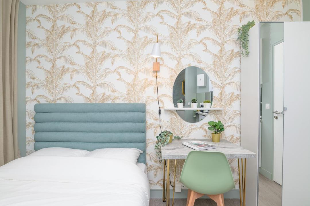 Photo of Bedroom in Front de Lac