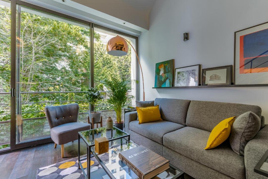Photo of Livingroom in 15th Arrondissement