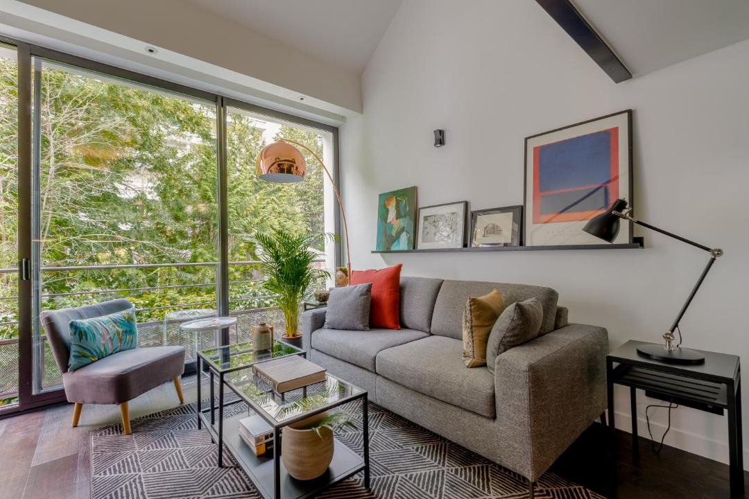 Photo of Livingroom in 15th Arrondissement