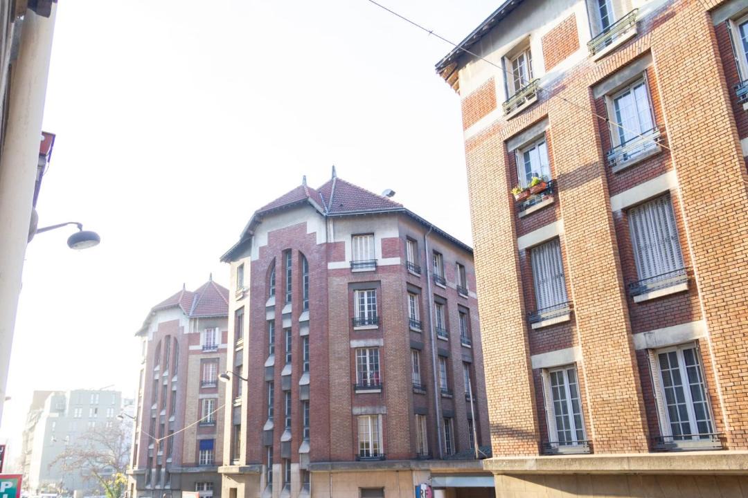 Photo of Buildings in Plaisance