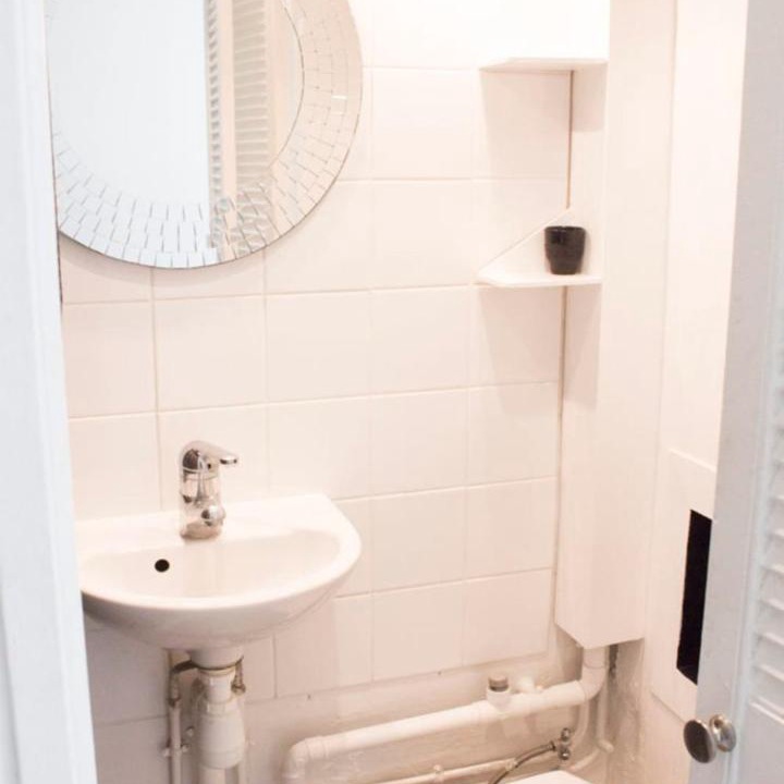 Photo of Bathroom in Pere Lachaise