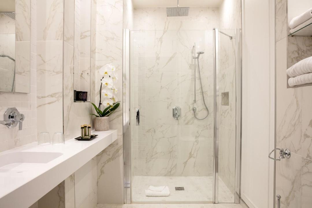 Photo of Bathroom in Val-de-Grace