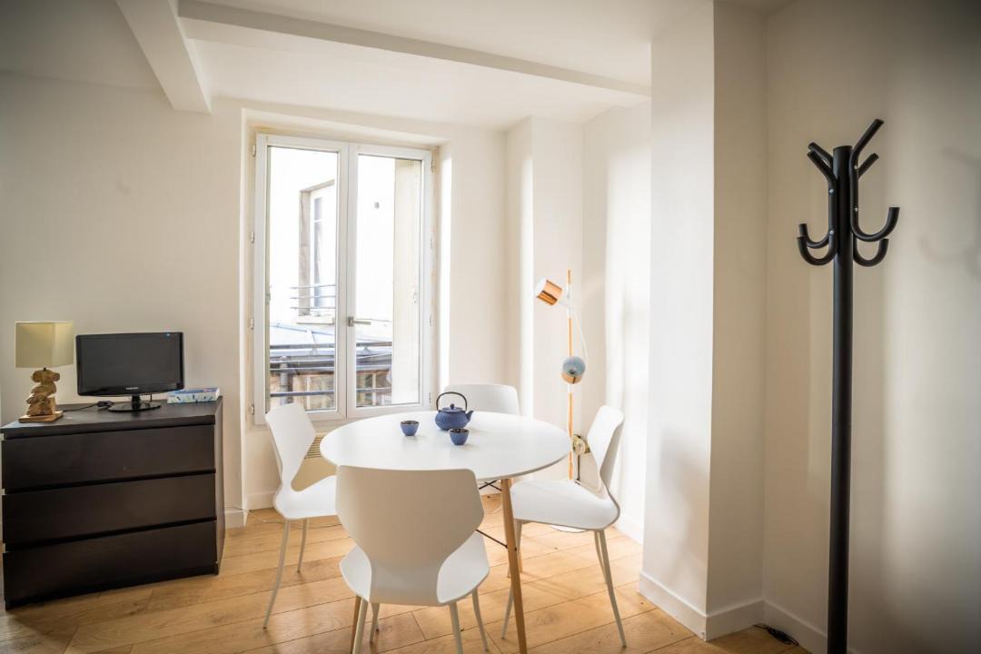 Photo of Livingroom in Pere Lachaise
