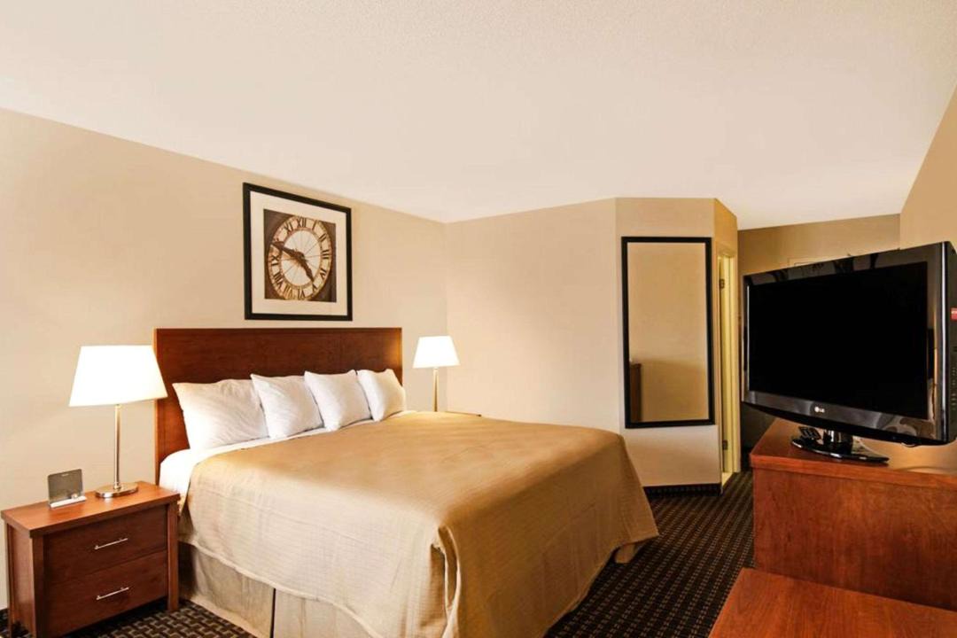 Photo of Bedroom in North Bay