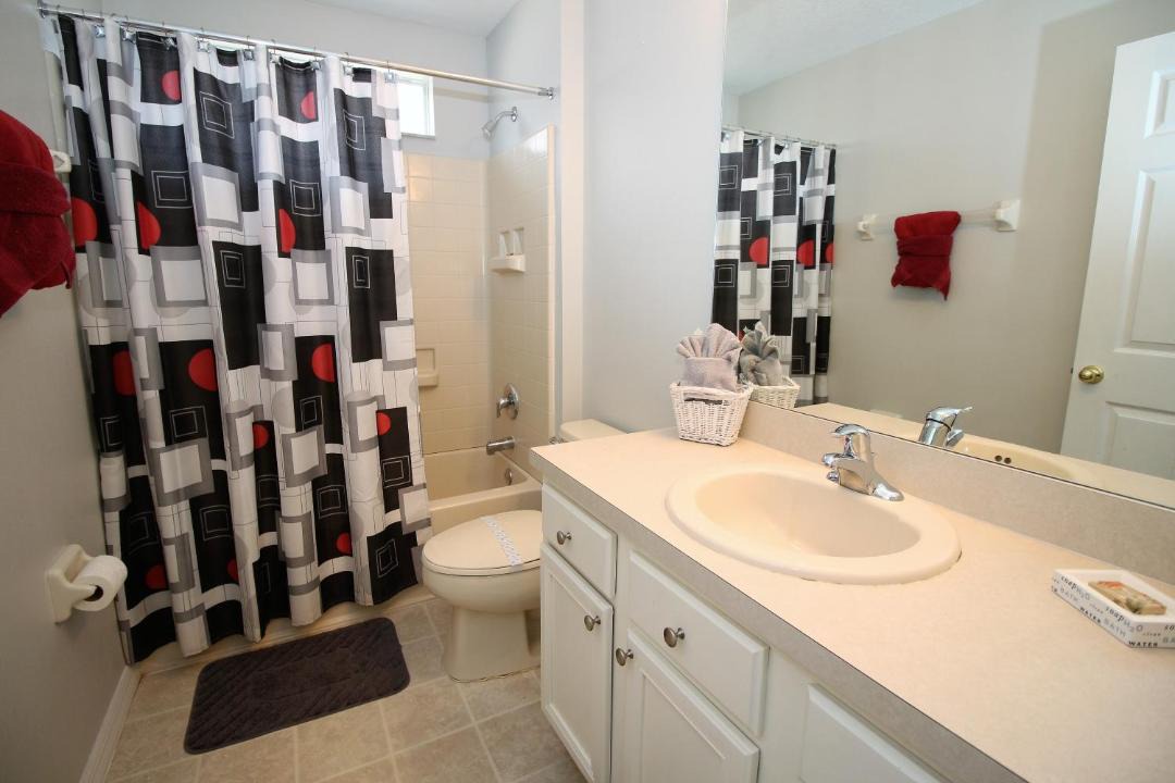 Photo of Bathroom in Seasons