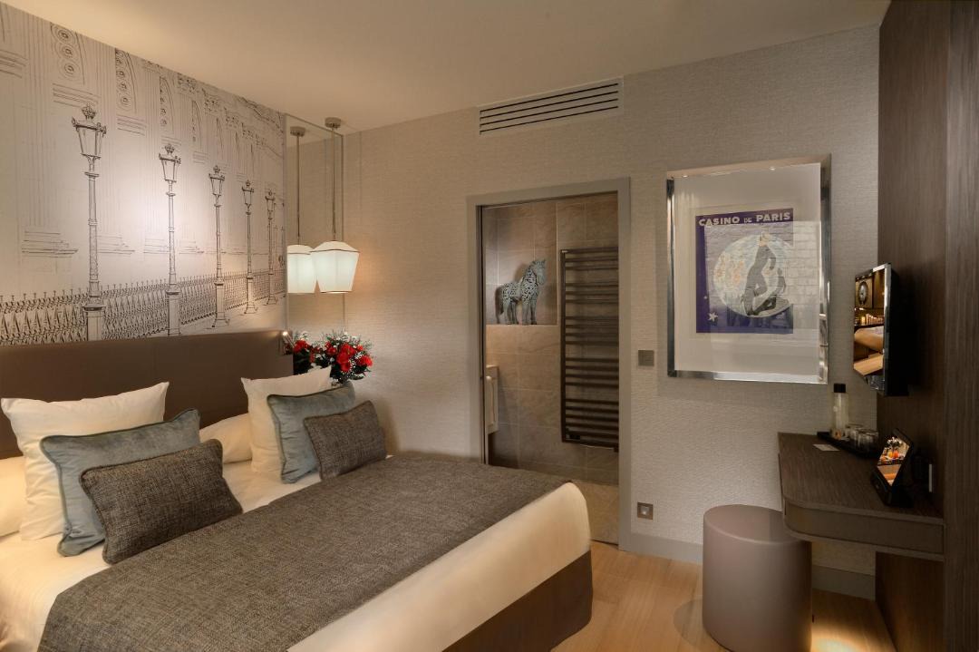 Photo of Bedroom in Sorbonne