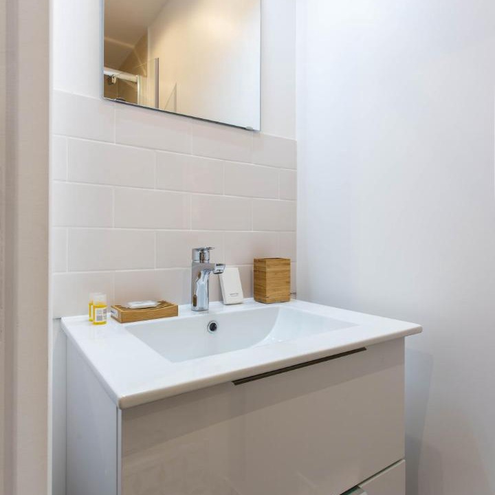 Photo of Bathroom in Saint-Fargeau