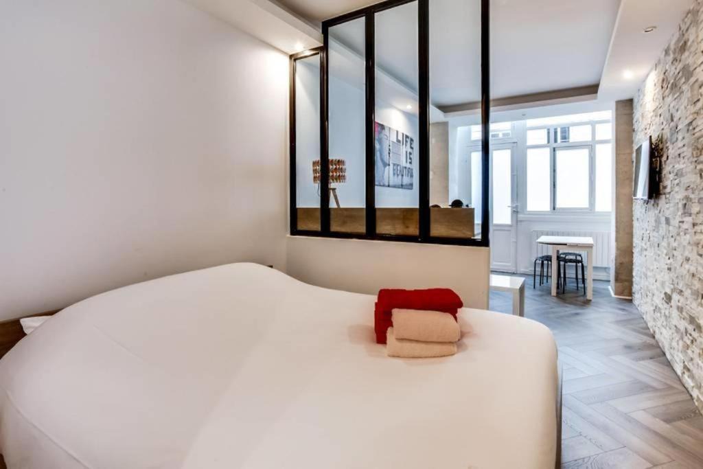 Photo of Bedroom in Chaussee-d'Antin