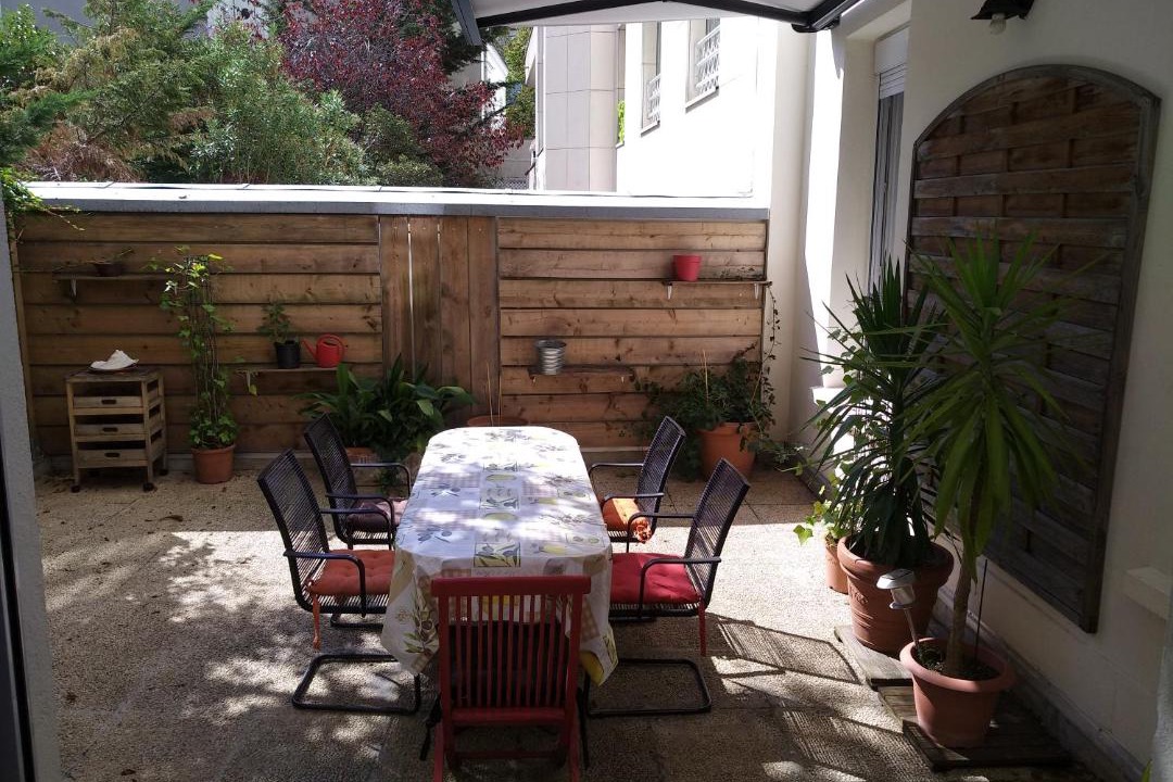 Photo of Patio Balcony in Neuilly-sur-Seine