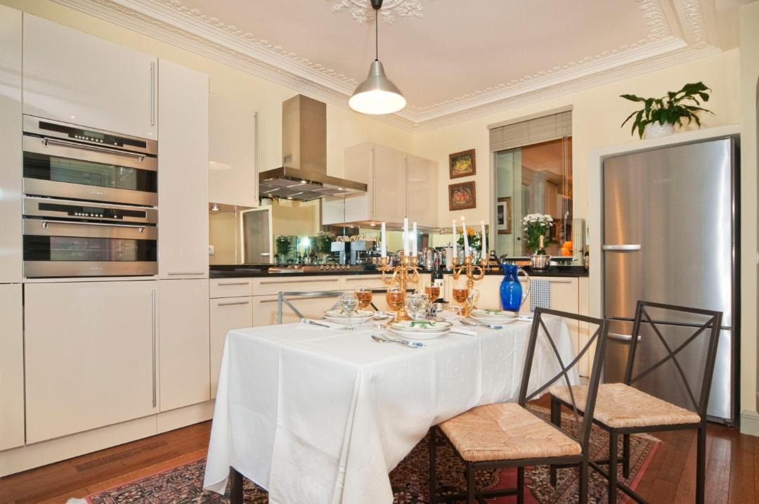 Photo of Kitchen in 8th Arrondissement