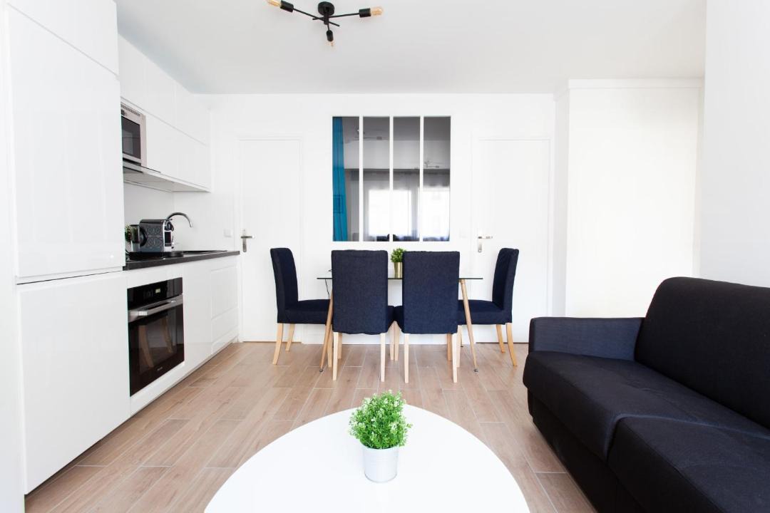 Photo of Livingroom in Belleville