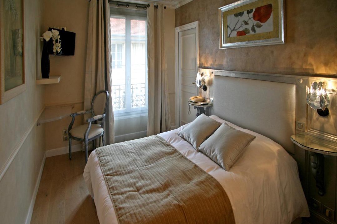 Photo of Bedroom in Passy