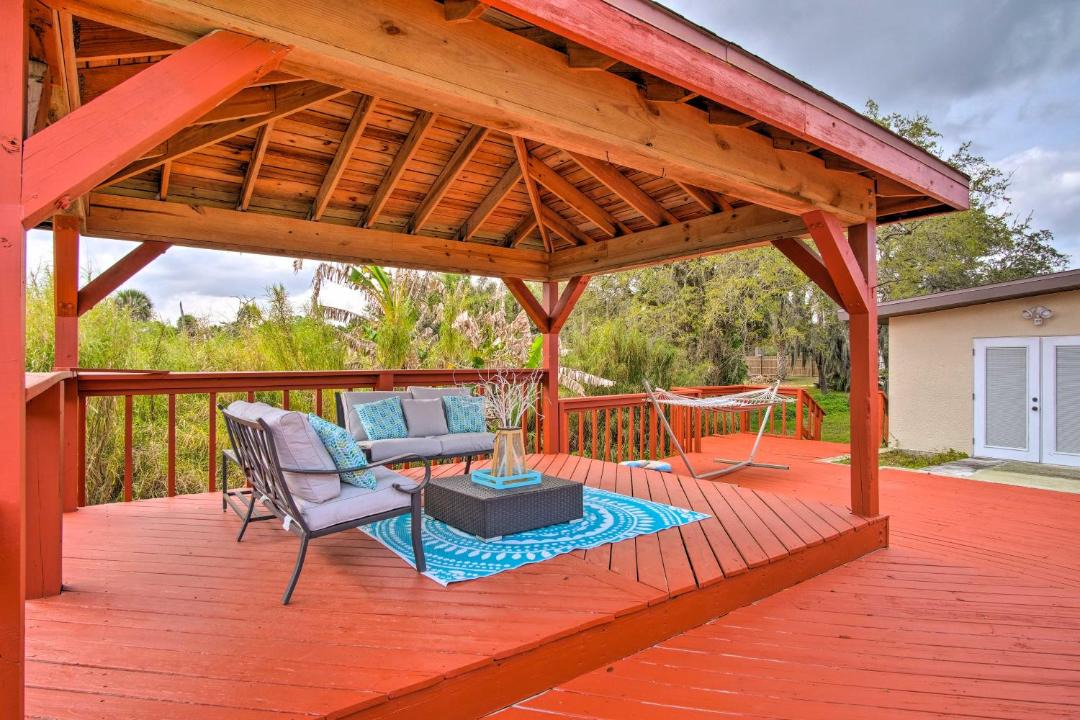 Photo of Patio Balcony in Tropic