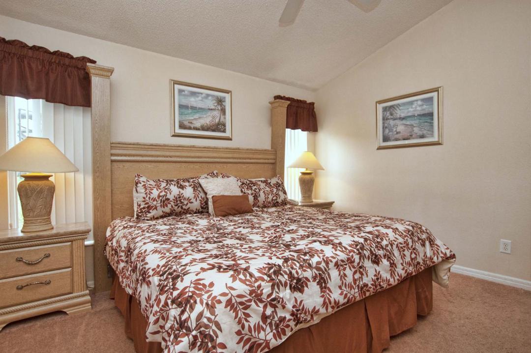 Photo of Bedroom in Windsor Palms