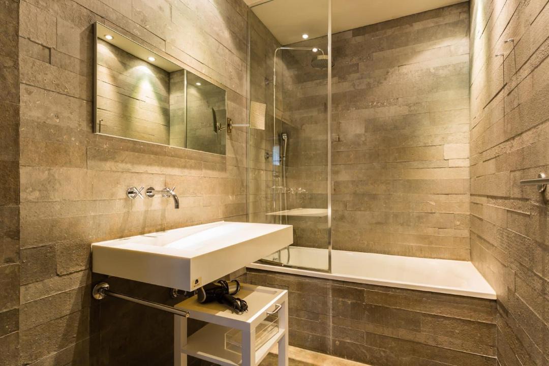 Photo of Bathroom in Passy