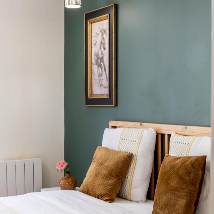 Photo of Bedroom in Les Puces de Saint-Ouen