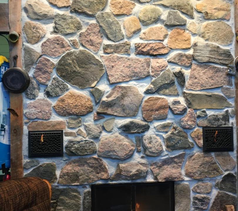 Photo of Livingroom in Algonquin Highlands