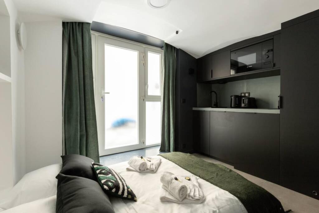 Photo of Bedroom in Palais-Royal