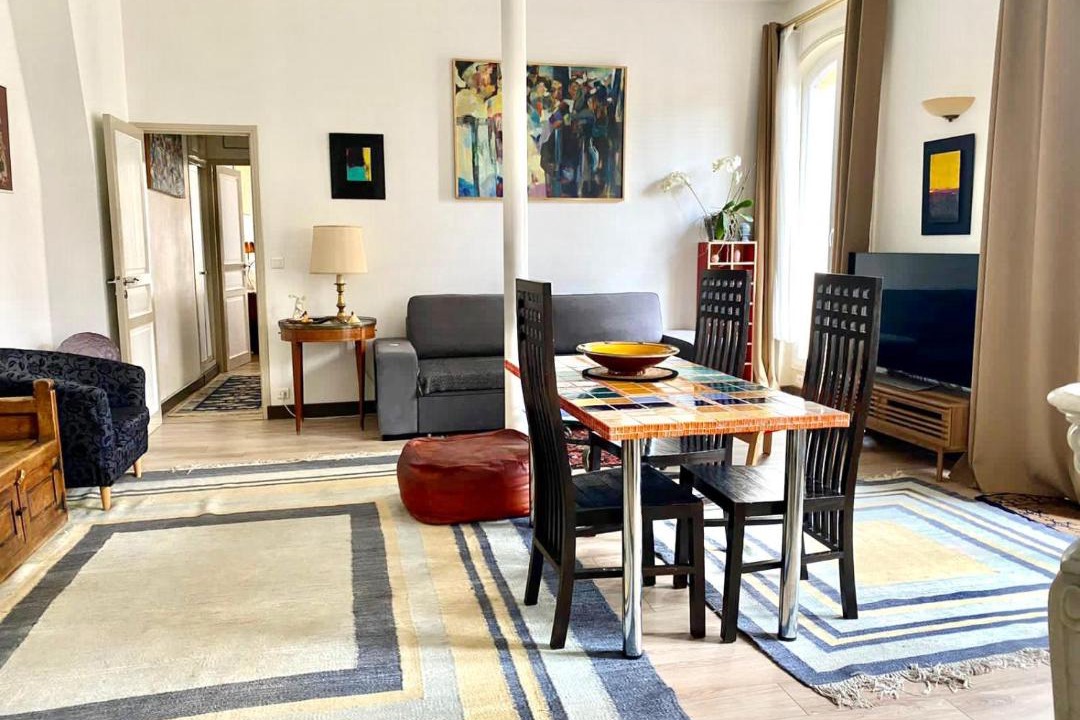 Photo of Livingroom in Strasbourg -Saint-Denis