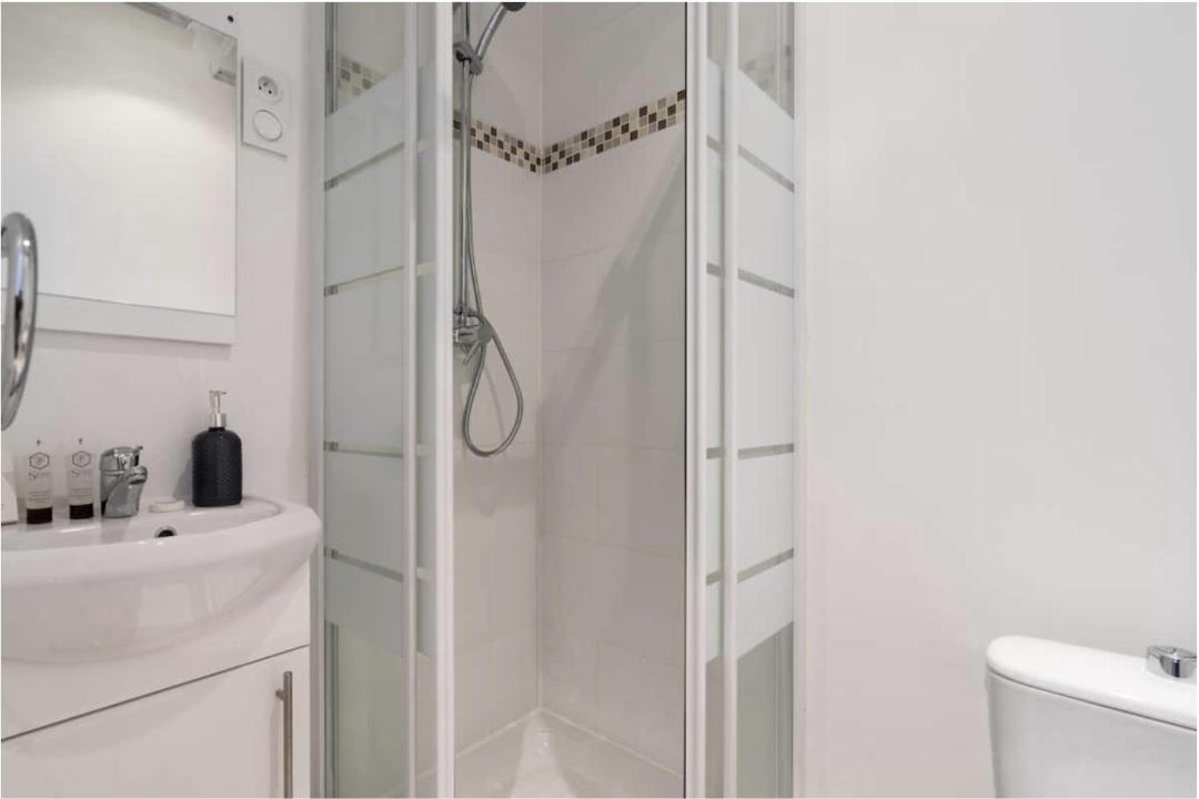 Photo of Bathroom in Bercy