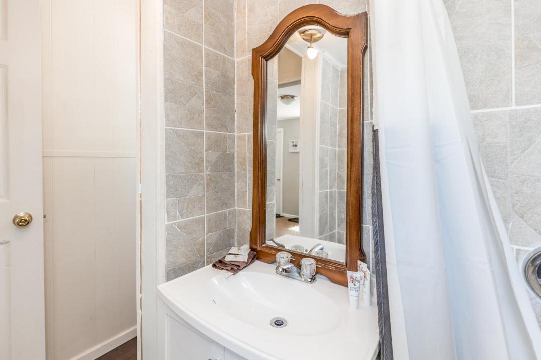 Photo of Bathroom in Wasaga Beach
