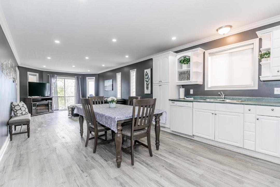 Photo of Kitchen in Wasaga Beach