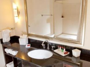 Photo of Bathroom in Florida Center