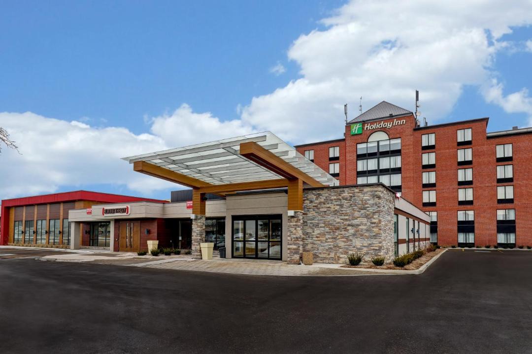 Photo of Buildings in Gateway