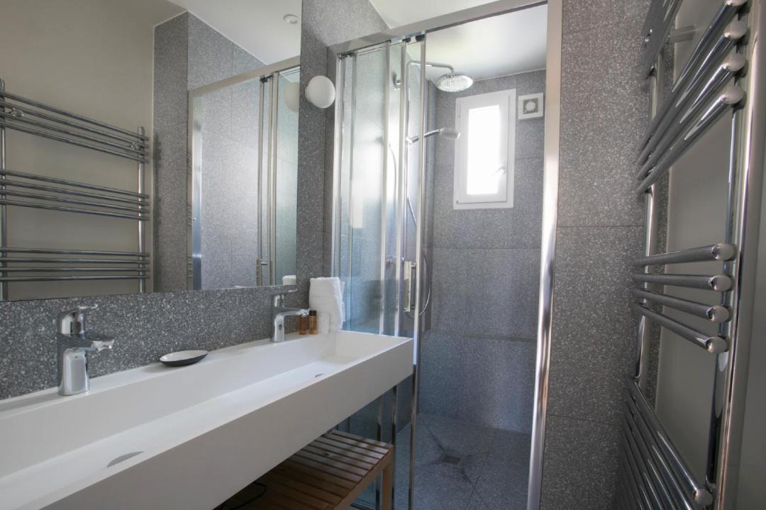 Photo of Bathroom in Faubourg Saint-Germain