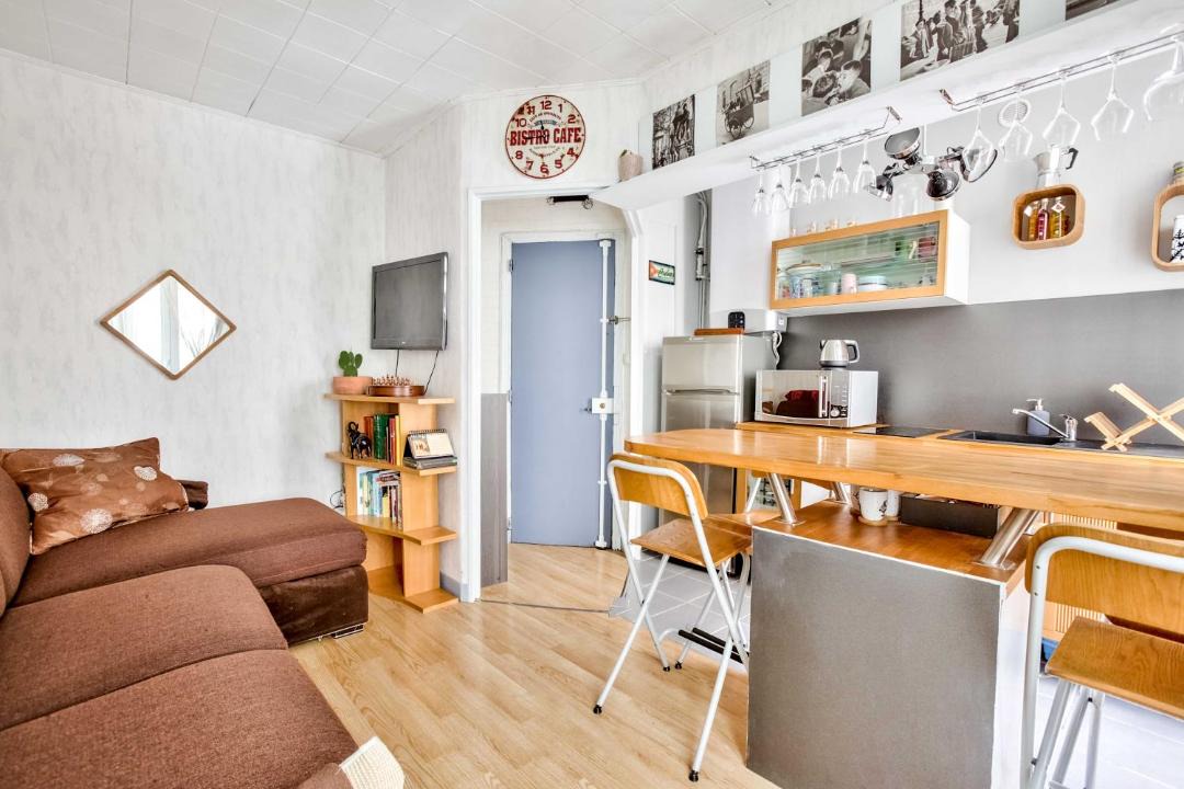 Photo of Livingroom in Quartier de la Chapelle